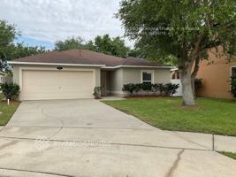 featured image of 4716 Four Lakes Dr