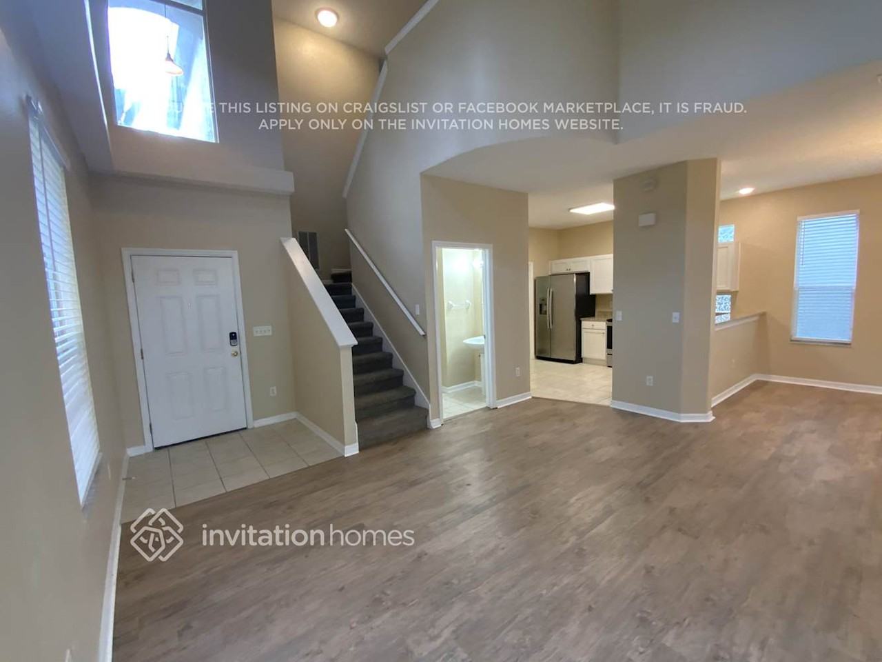 10507 Grayslake Ct - Photo 4 of 28