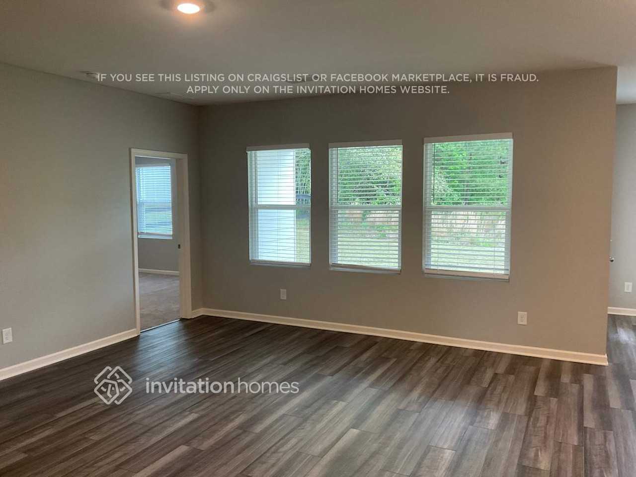 255 Colbury St - Photo 2 of 11