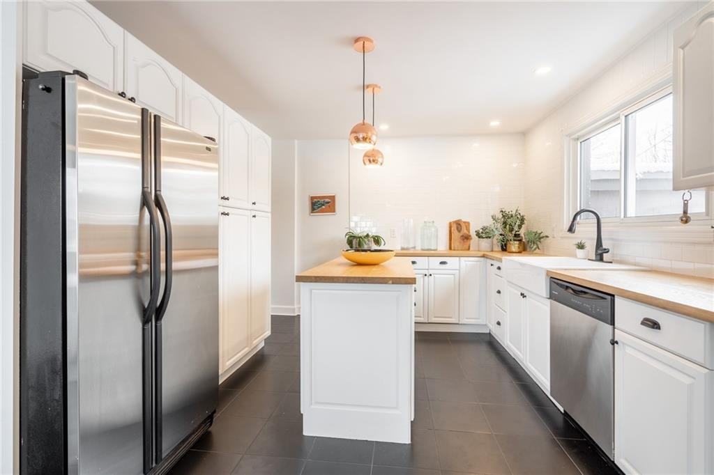 Gage Avenue South - Photo 4 of 16
