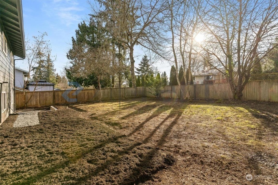 302 225th St Sw - Photo 7 of 36