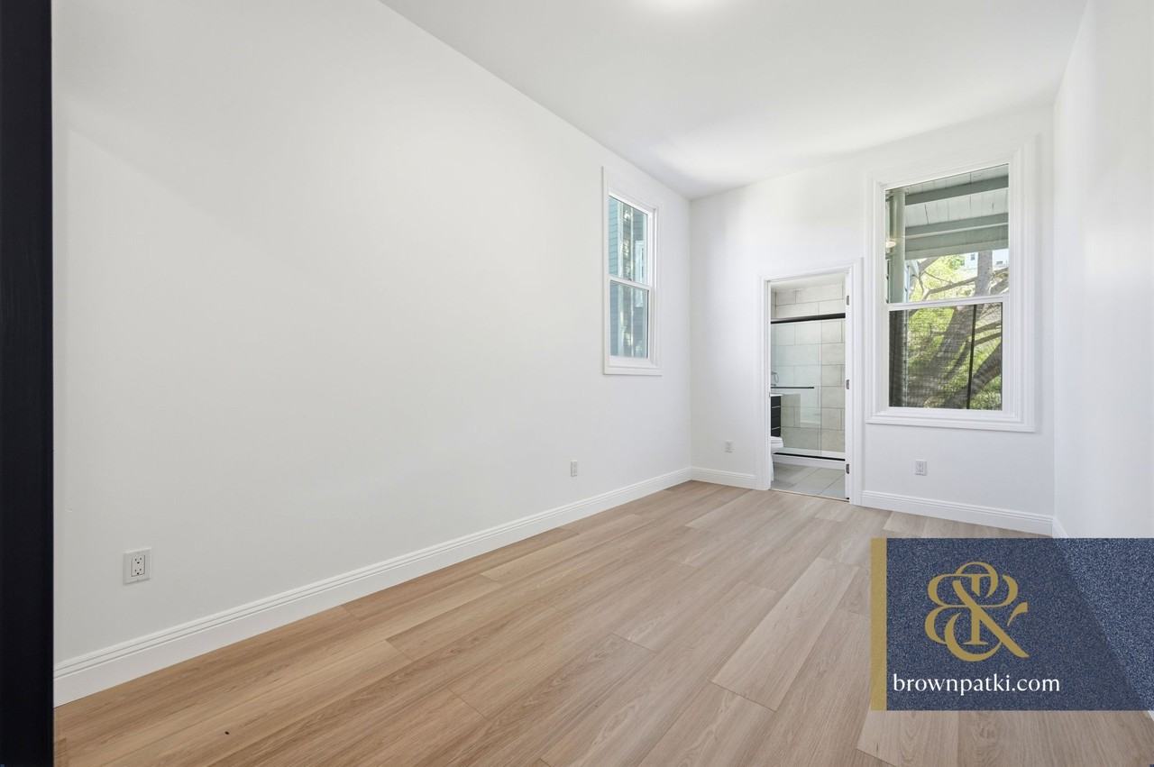 1105 Page St #B - Photo 4 of 13