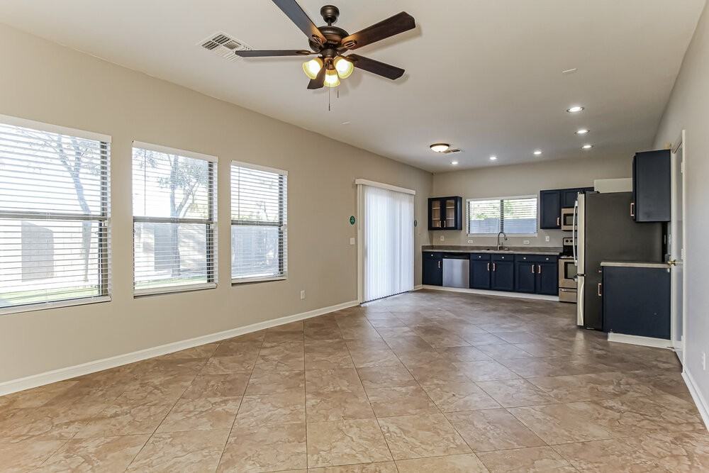 11552 E Flower Cir - Photo 6 of 17