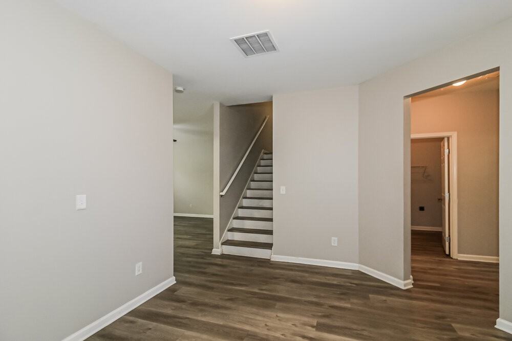 1510 Persimmon Trce - Photo 6 of 17