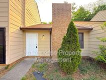 846 W Warren St #D2 - Photo 1 of 1