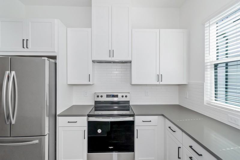 728 Eloise Way Se - Photo 6 of 13