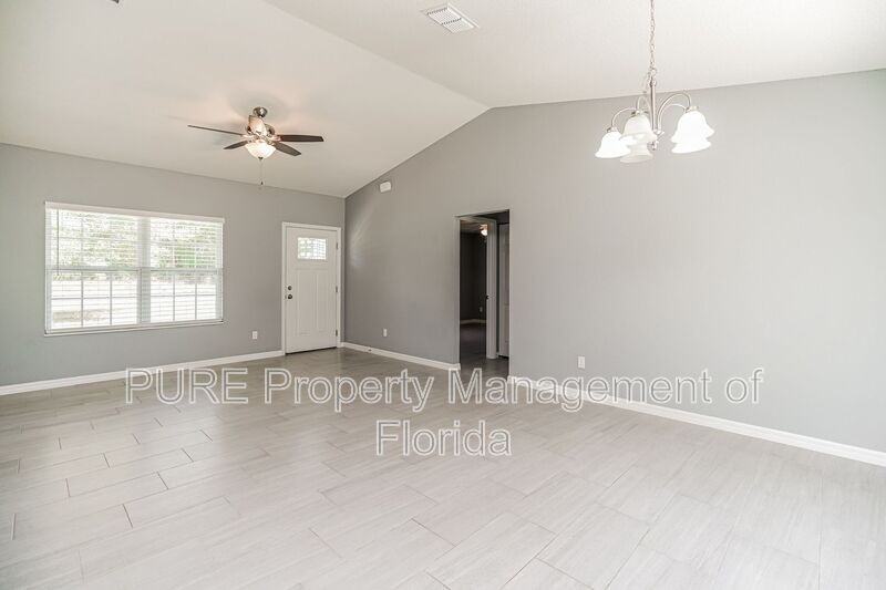 20024 Sw Beach Blvd - Photo 4 of 50
