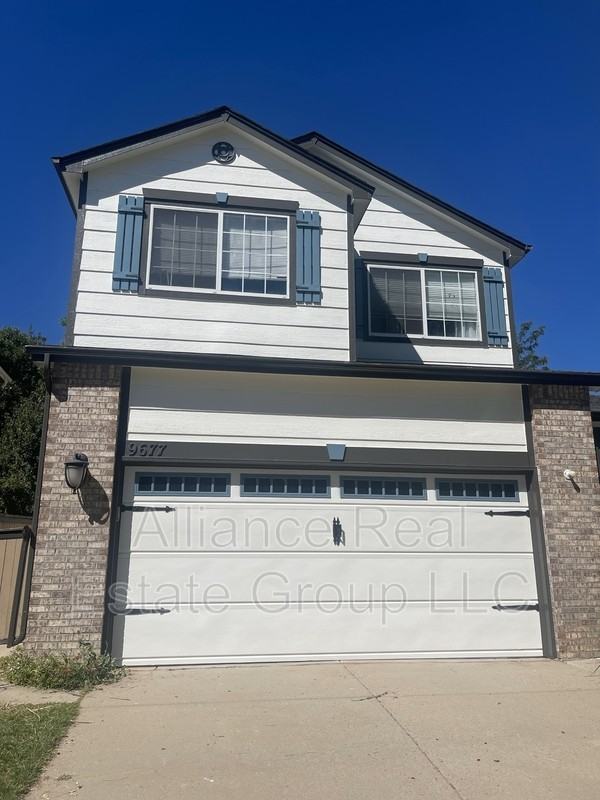 9677 Whitecliff Pl - Photo 2 of 12