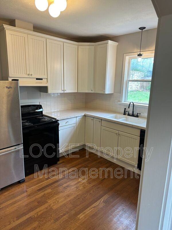 2600 Lubbock Ave - Photo 6 of 25