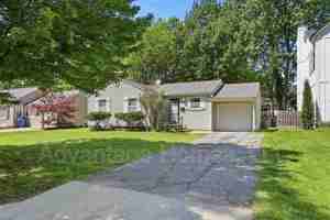 featured image of 7228 Linden St