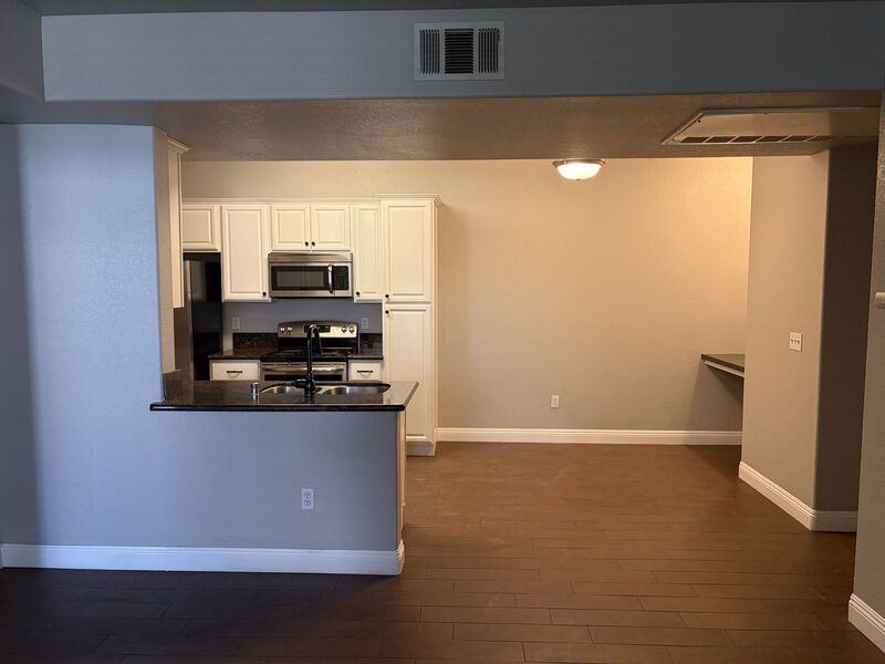 41410 Juniper St #1-12 - Photo 7 of 30