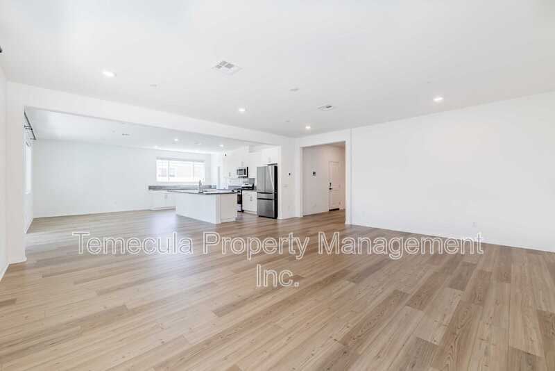 1816 Tapaderos St - Photo 3 of 21