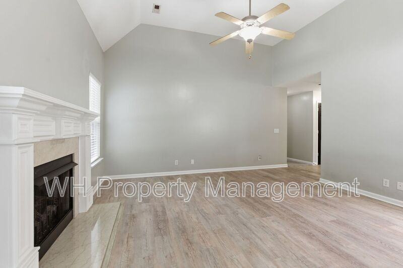 572 Preakness Ci Pleasant View - Photo 6 of 34
