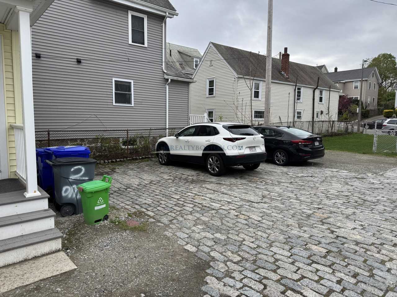 2 Oneil Pl - Photo 2 of 15