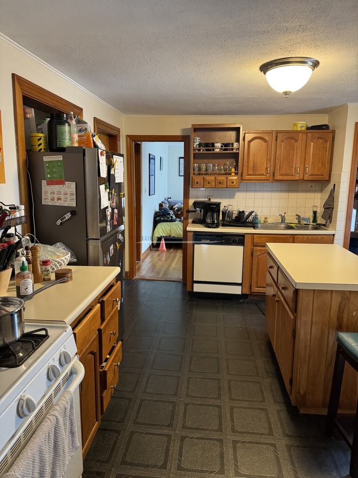 2 Oneil Pl - Photo 6 of 15