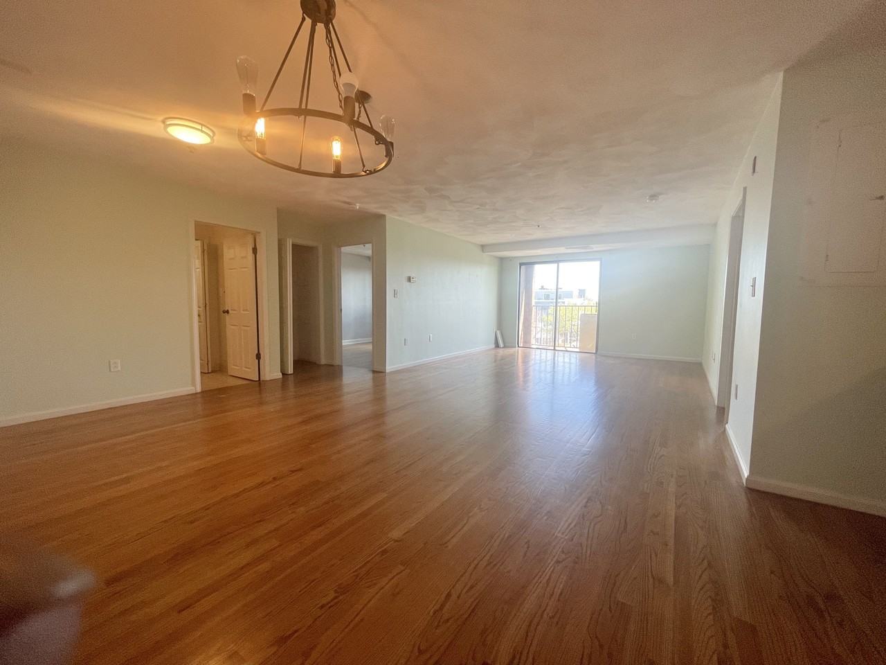 39 Parlin St #404 - Photo 7 of 31