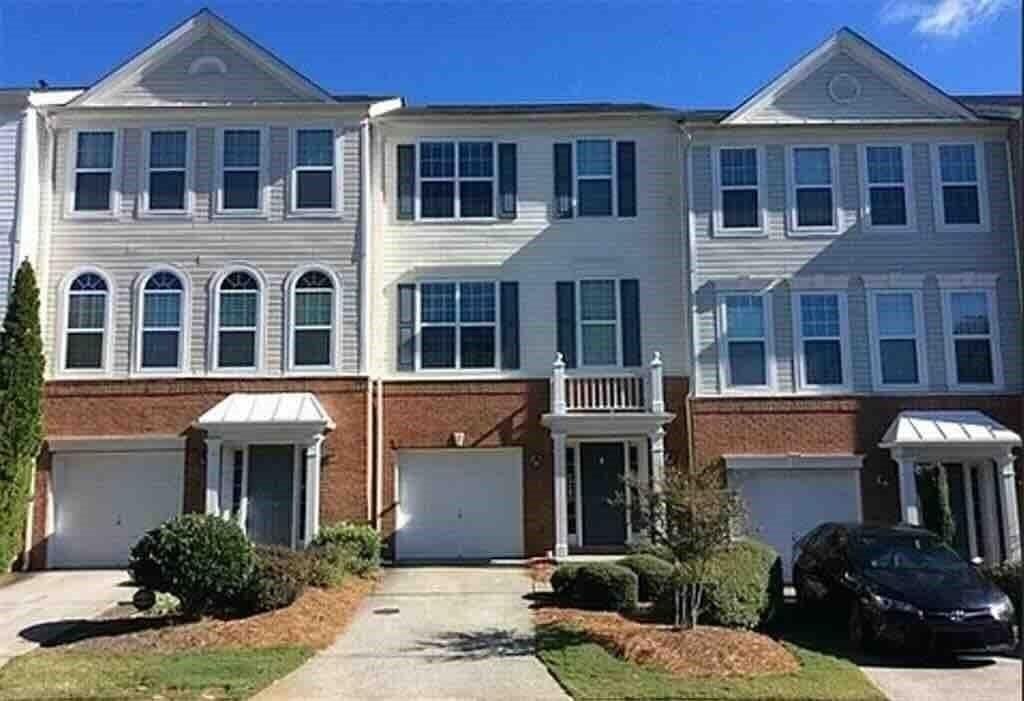 1108 Thornborough Dr