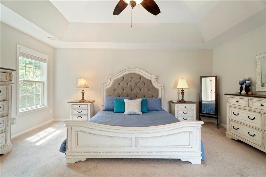 1870 Stardust Trl - Photo 4 of 8