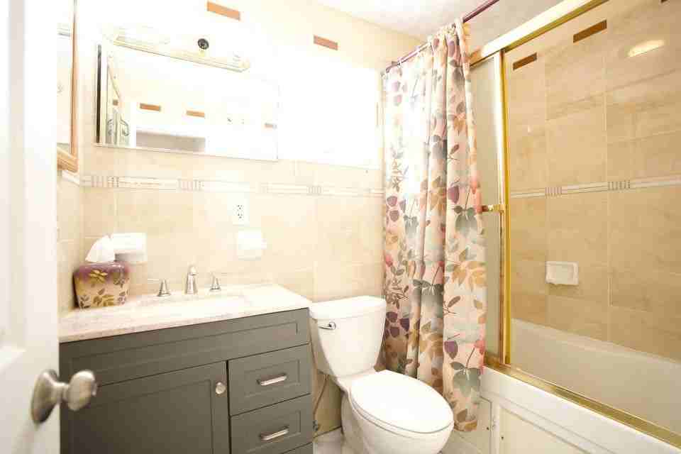 2836 Sw 4th Ct - Photo 3 of 9