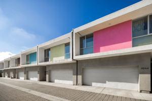 featured image of 4288 Perlita Ave