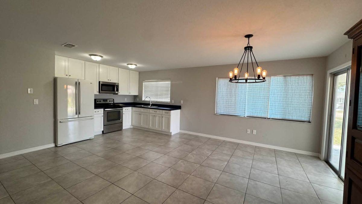 4318 Mongite Rd - Photo 3 of 16