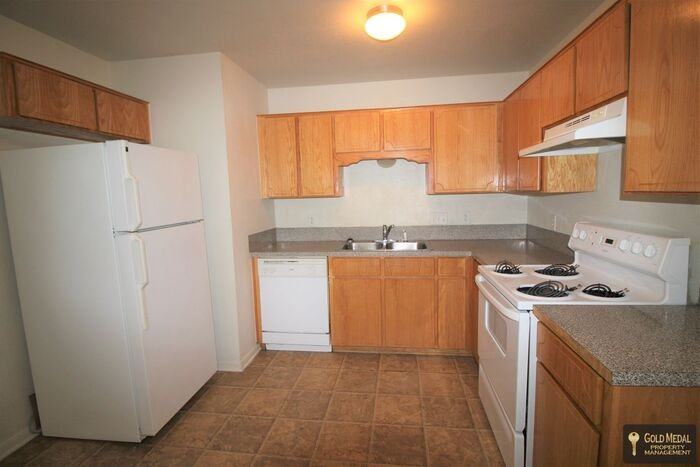 401 W Avenue B #B - Photo 6 of 22