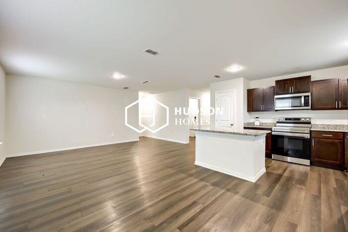 140 Loon Bay Dr - Photo 6 of 16