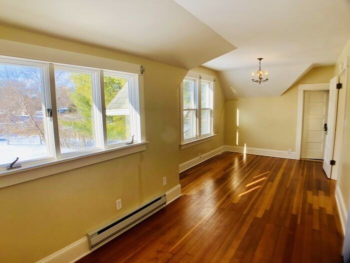 2740 Orchard Ln - Photo 6 of 20