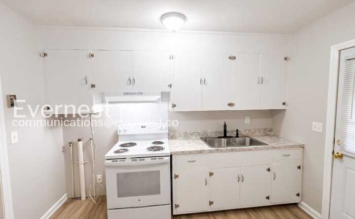 1020 Wynnwood Rd - Photo 4 of 19