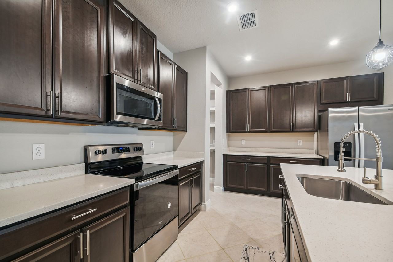 5815 Grand Sonata Ave #5815 - Photo 3 of 21
