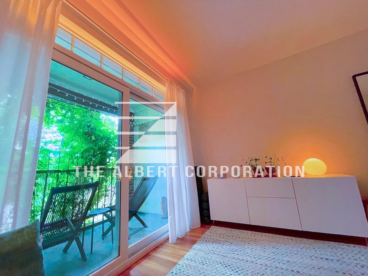 321 S Huntington Ave #3 - Photo 7 of 23