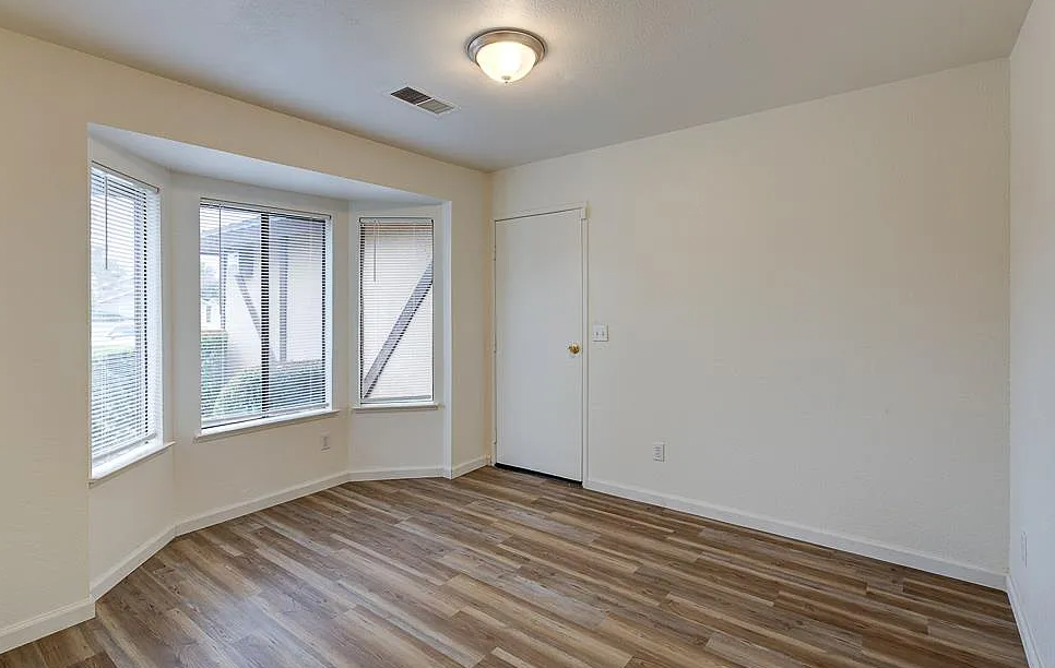 7580 N Angus St #NA - Photo 7 of 17
