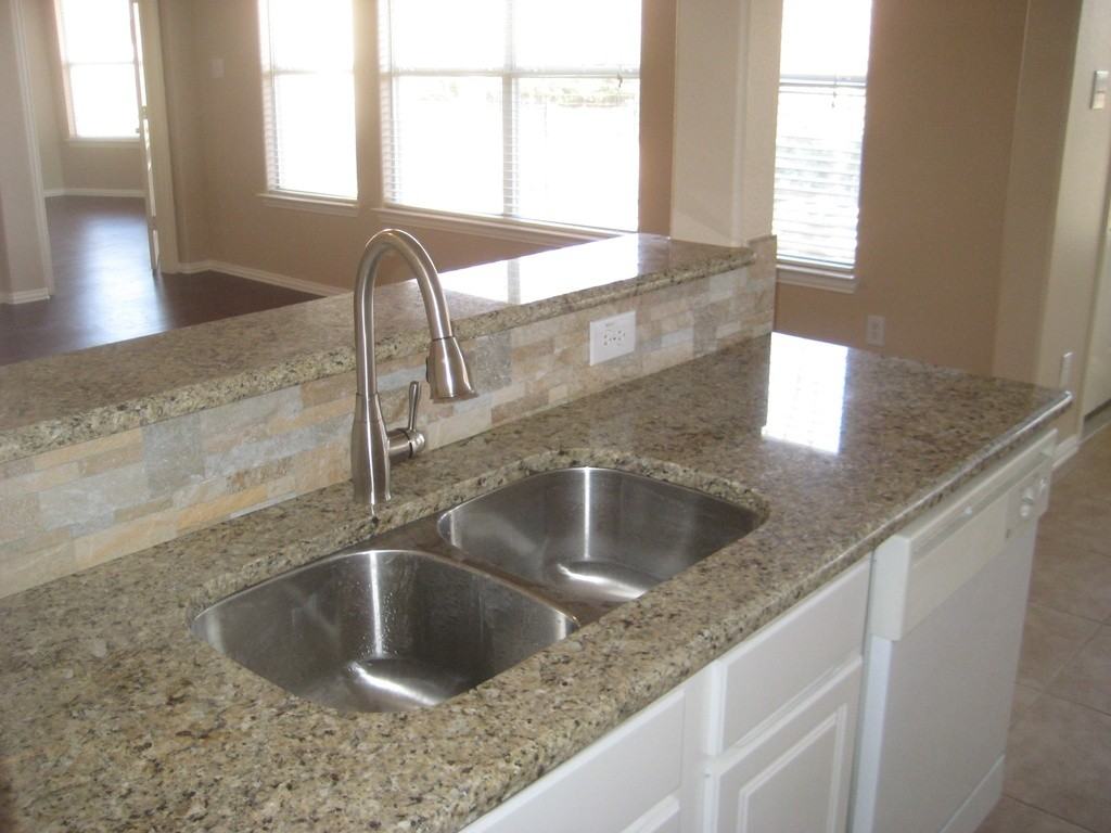 410 Ridgeview Trl #NA - Photo 3 of 22