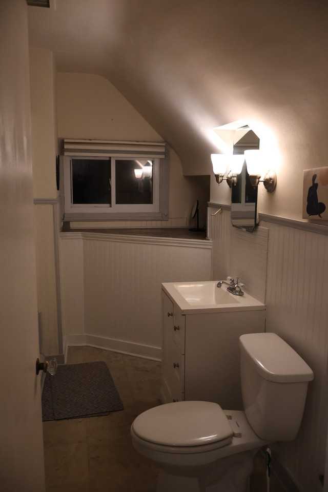 1152 Main St #3 - Photo 7 of 10