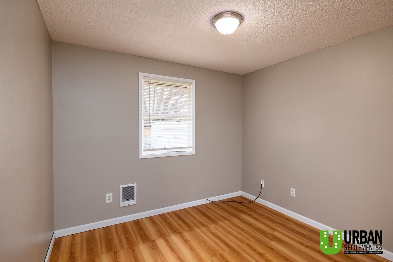 3916 S Johnson Rd #3916 - Photo 5 of 31