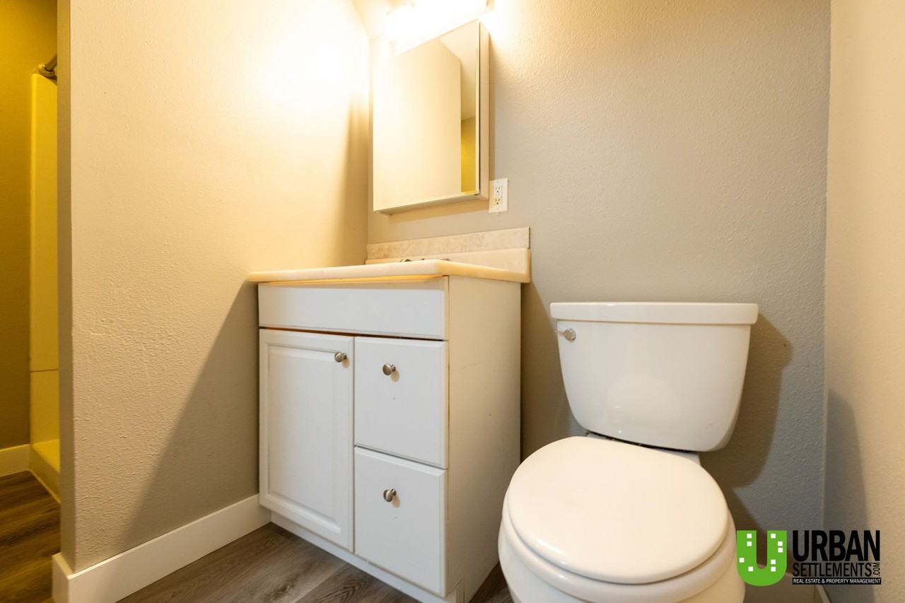 3916 S Johnson Rd #3916 - Photo 6 of 31