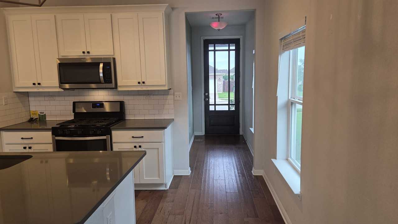 209 Winding Hollow Ln #NA - Photo 3 of 28