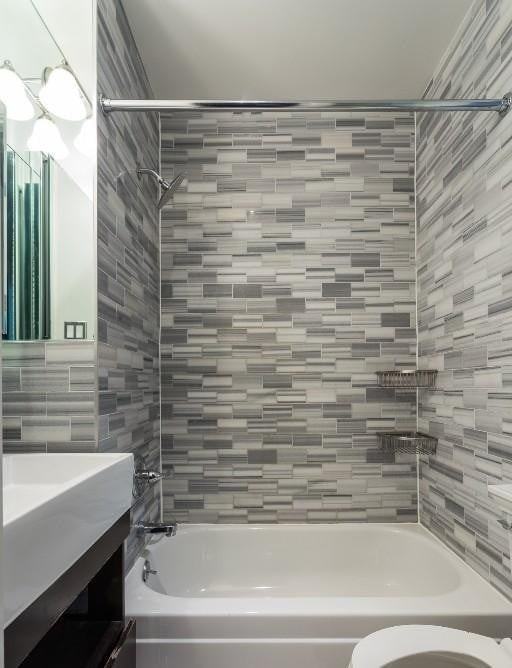 340 E 18th St #3B - Photo 7 of 8
