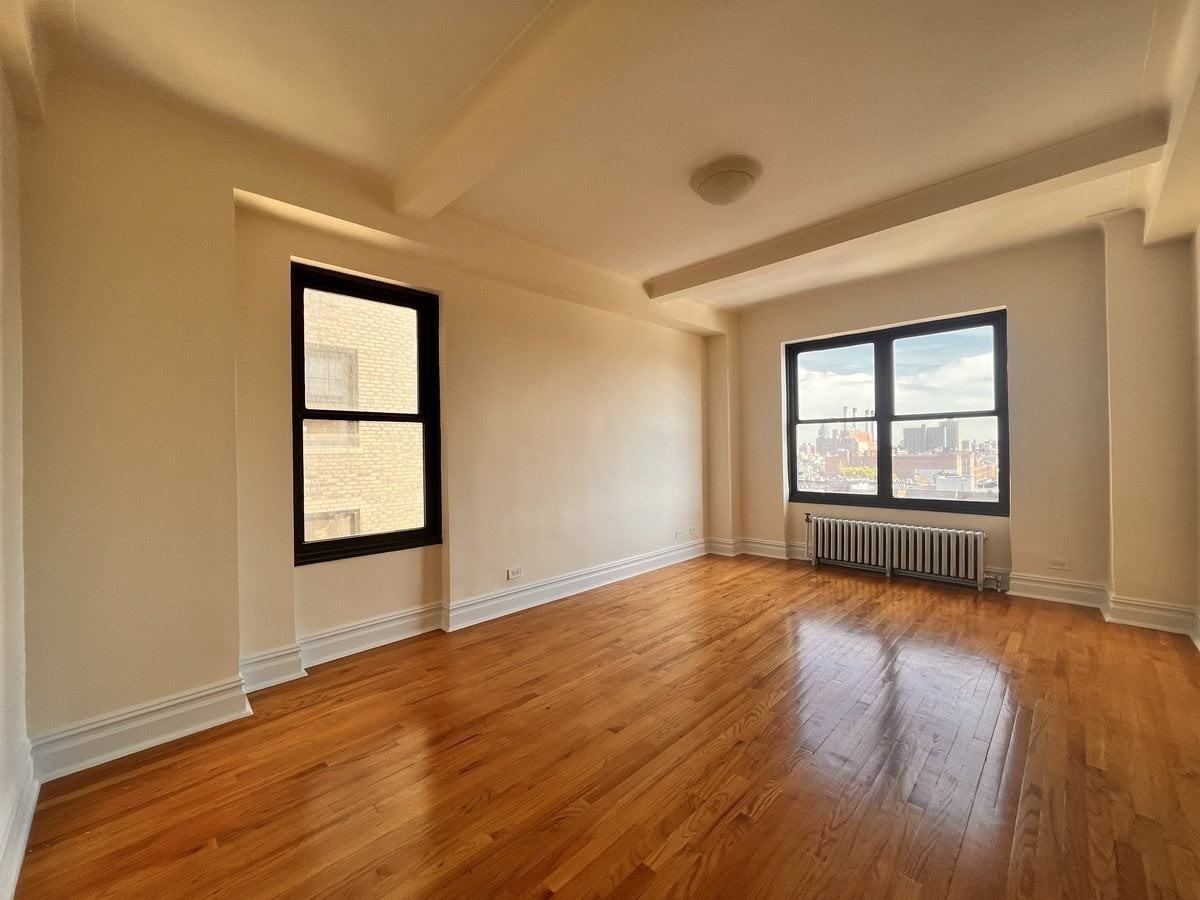 166 2nd Ave #3G - Photo 2 of 6