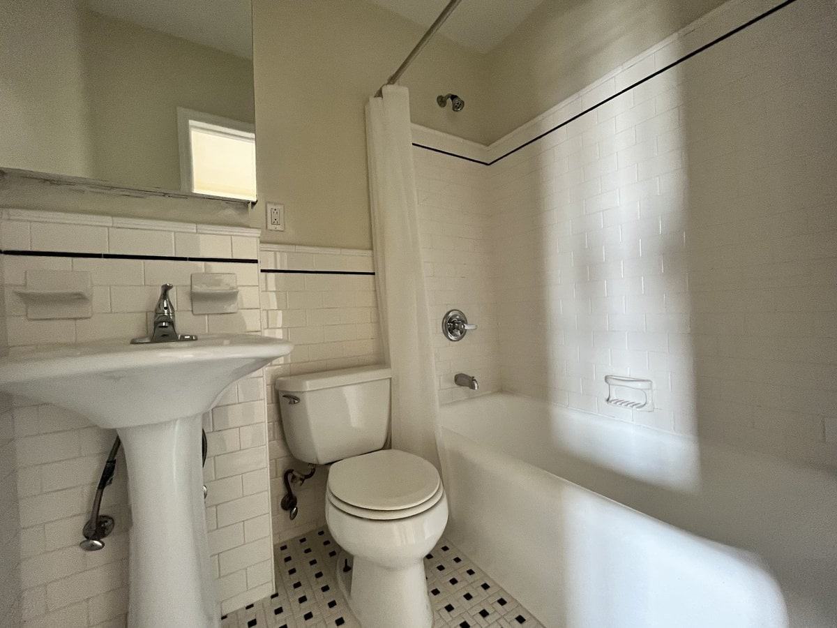 166 2nd Ave #3G - Photo 6 of 6