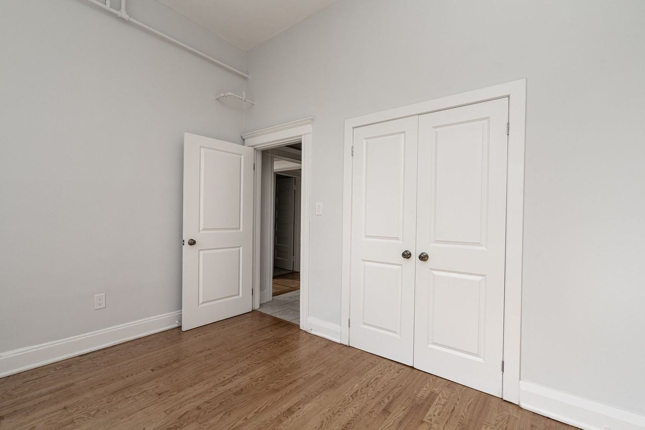 150 Fermanagh Avenue - Photo 4 of 38