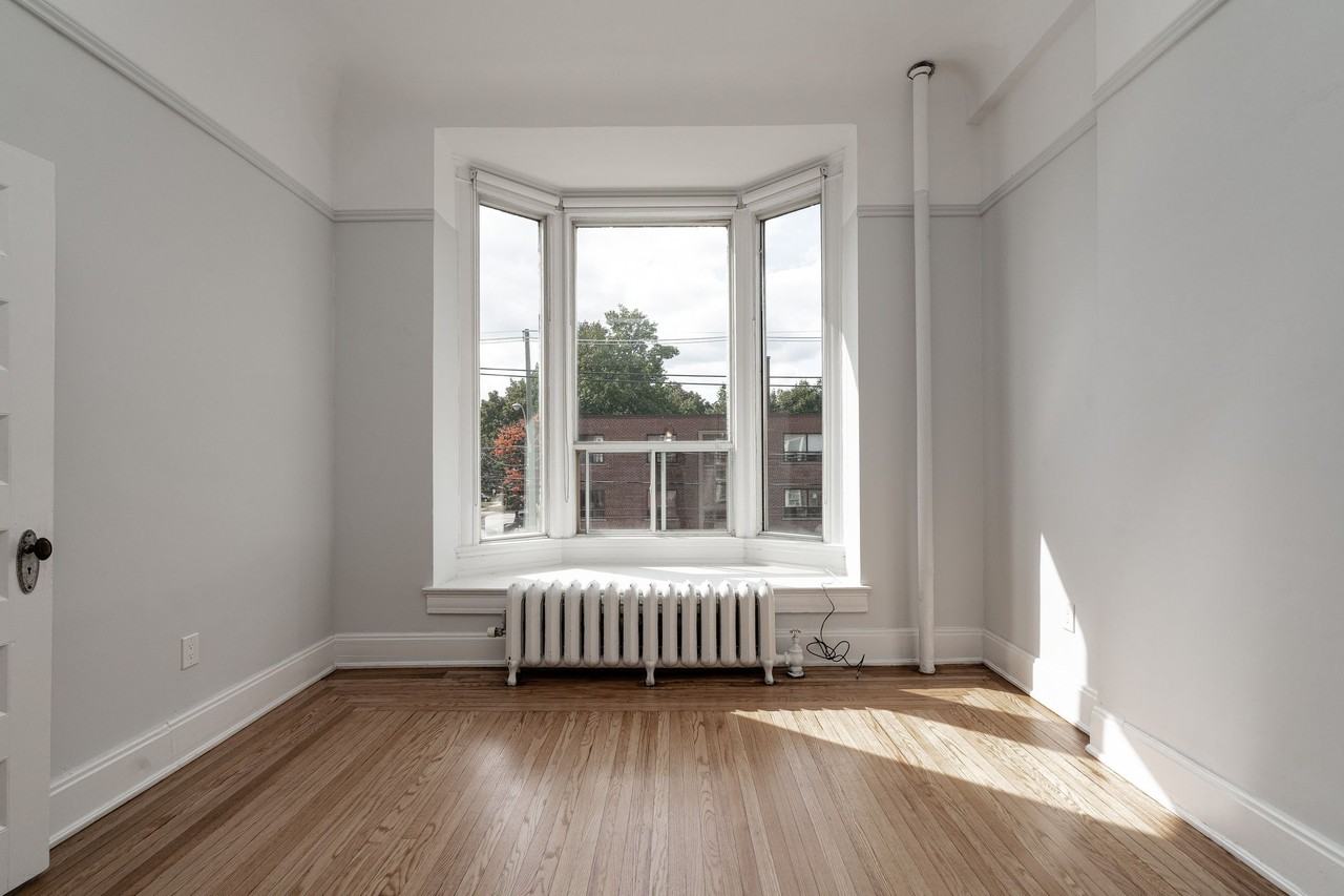 150 Fermanagh Avenue - Photo 6 of 38