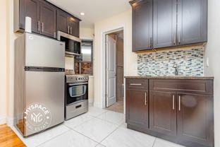 24 Rogers Ave #3a - Photo 1 of 1