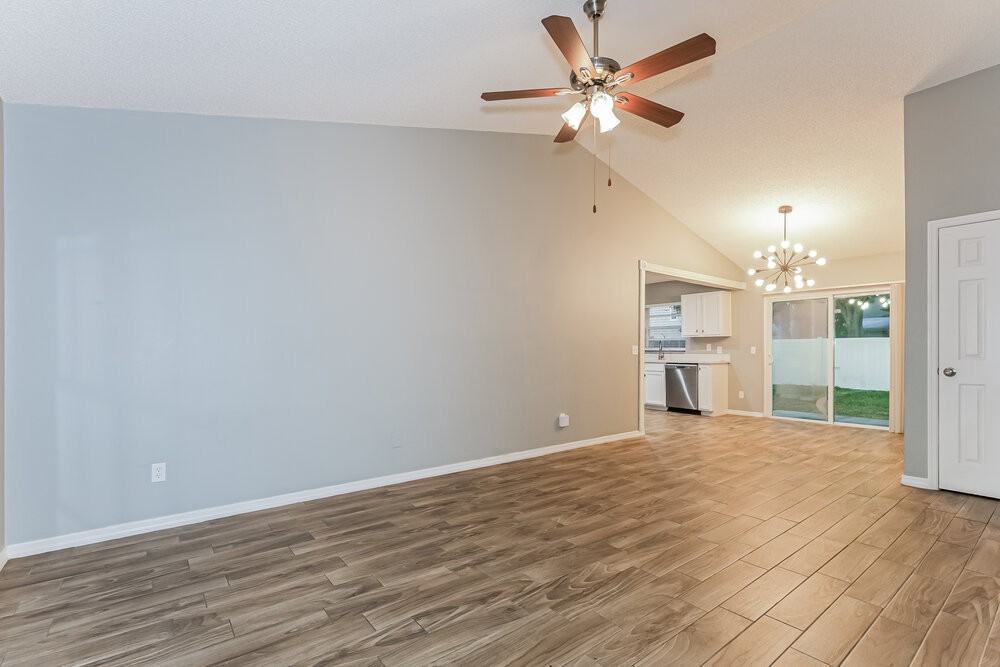9715 Little Pond Way - Photo 4 of 16