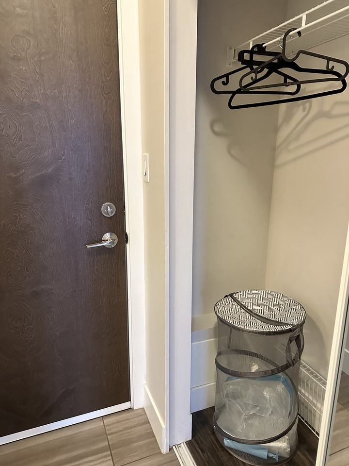 20211 66 Avenue - Photo 6 of 35