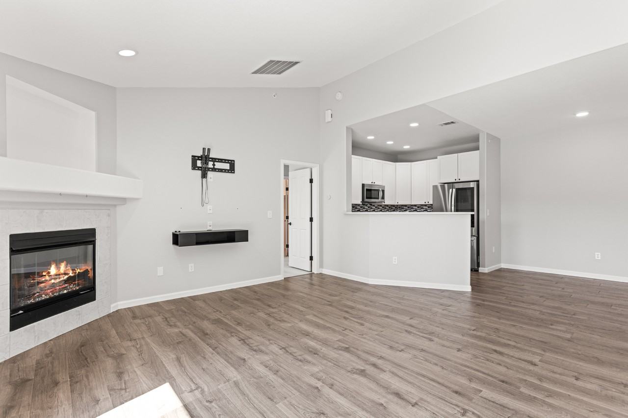 7489 S Alkire St #306 - Photo 4 of 40