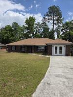 featured image of 945 Ruth Dr #1