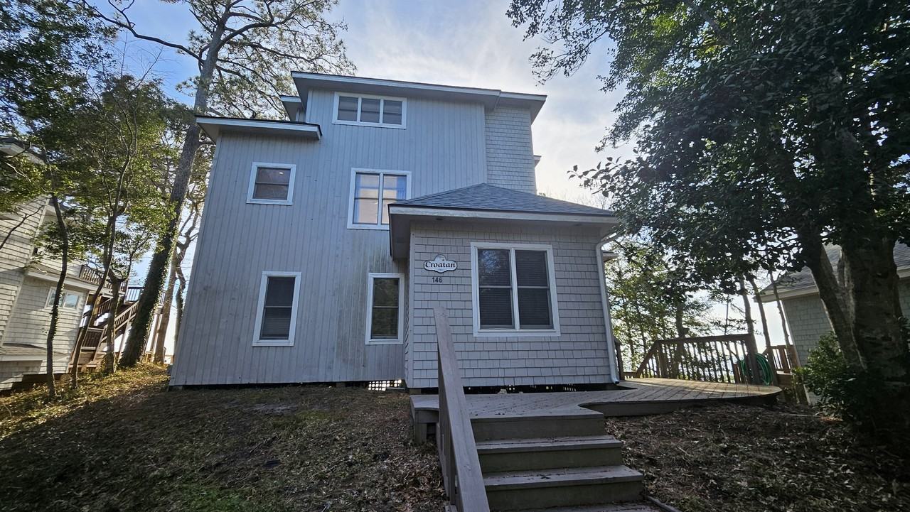 146 Baycliff Trl #1 - Photo 2 of 32