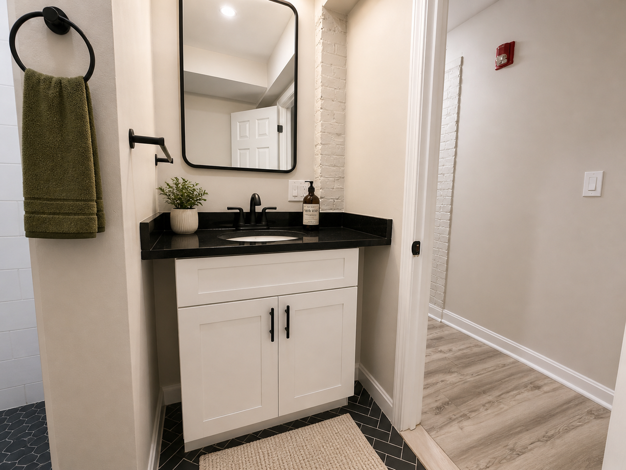 1536 Tremont Street1536 Tremont Street - 1536 - R #1536R - Photo 5 of 5