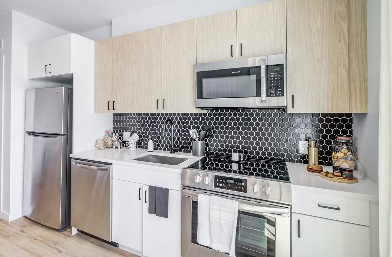 75 Baldwin Street75 Baldwin Street - 302 #302 - Photo 5 of 21